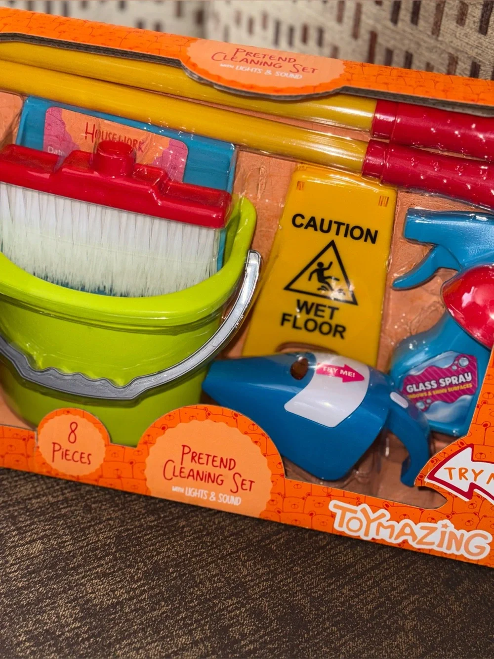 NEW TOYMAZING Pretend Play Cleaning Set with Lights & Sound 8 Pieces Ages 3+